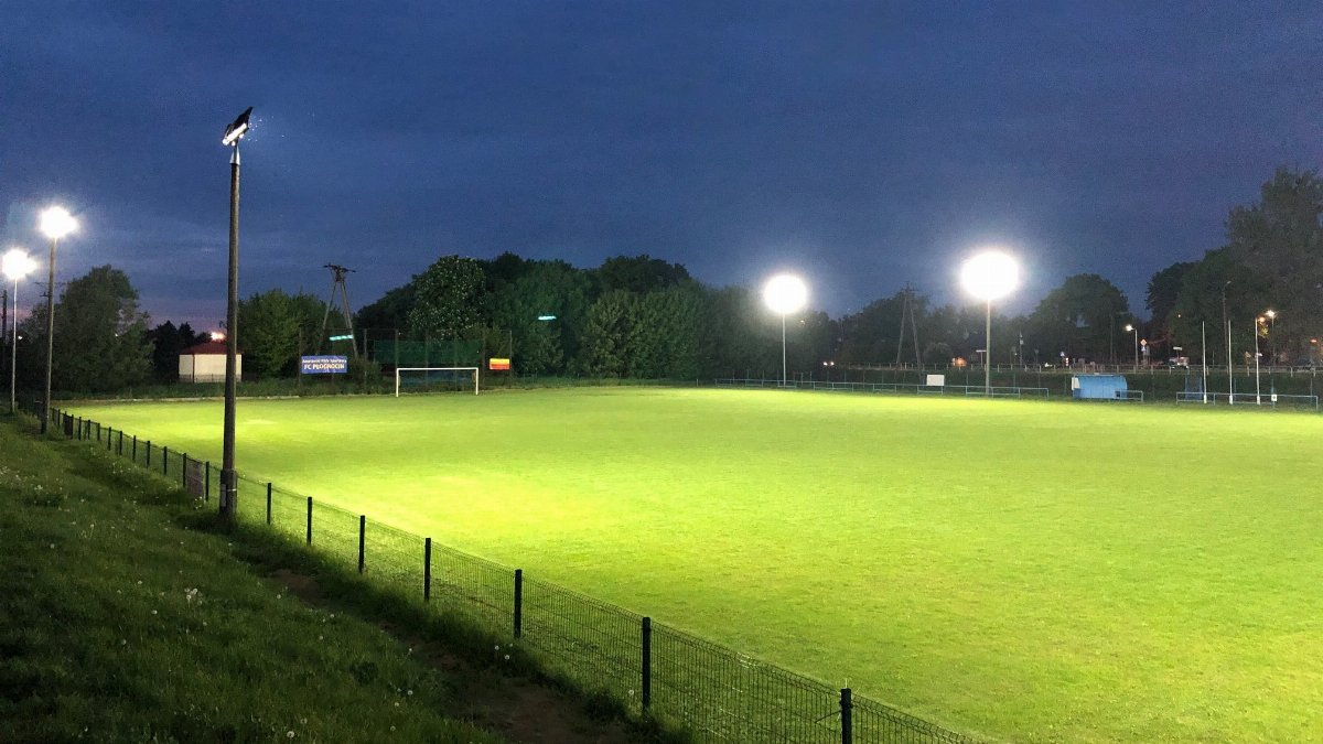 Stadion AKS FC Płochocin